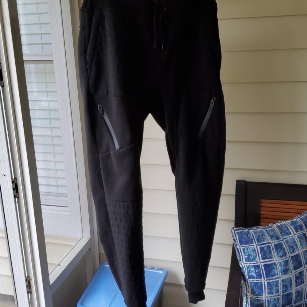 Sweat pants